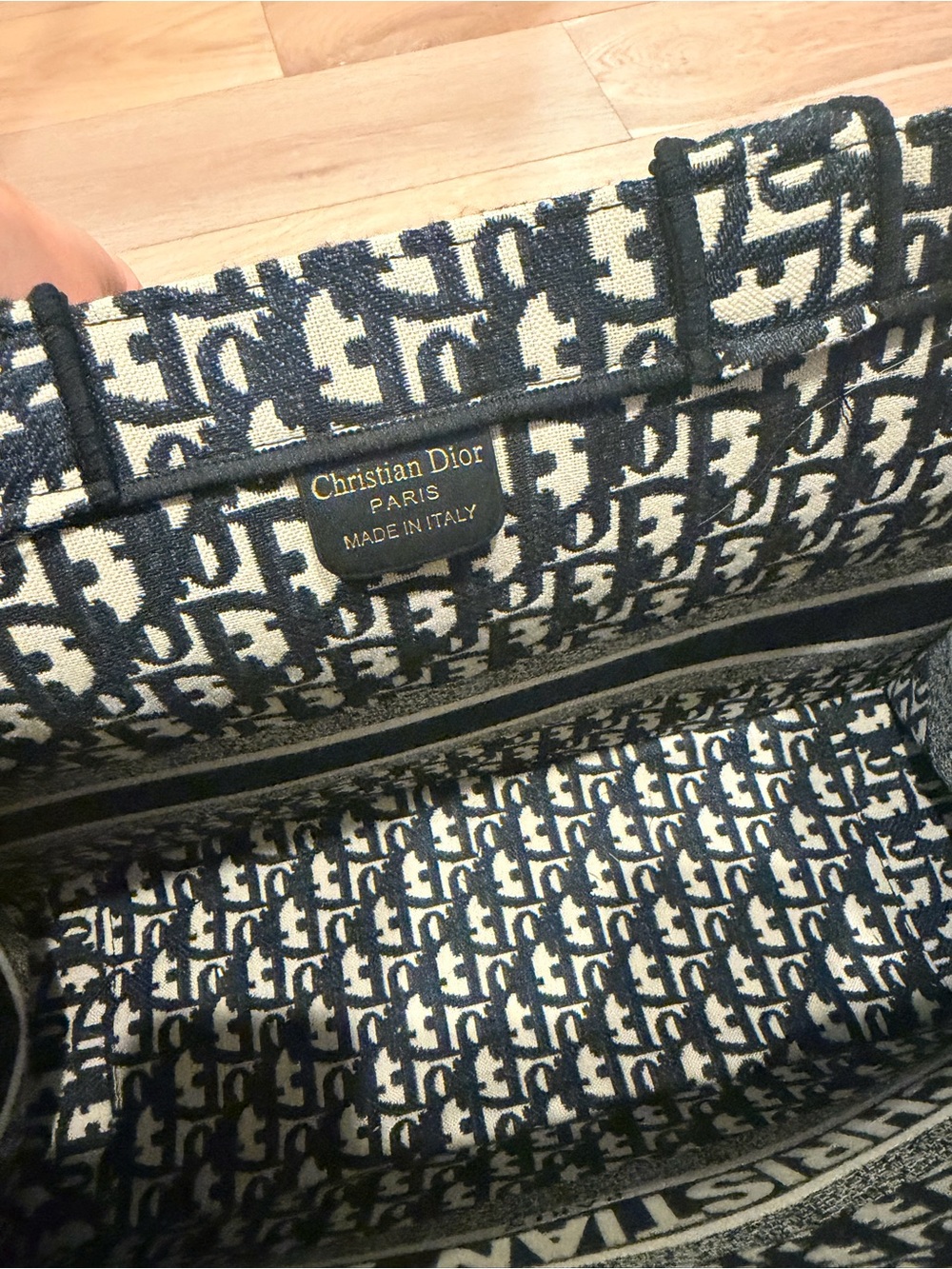 Dior Oblique Jacquard Tote in Black & Cream - Picture 5 of 7